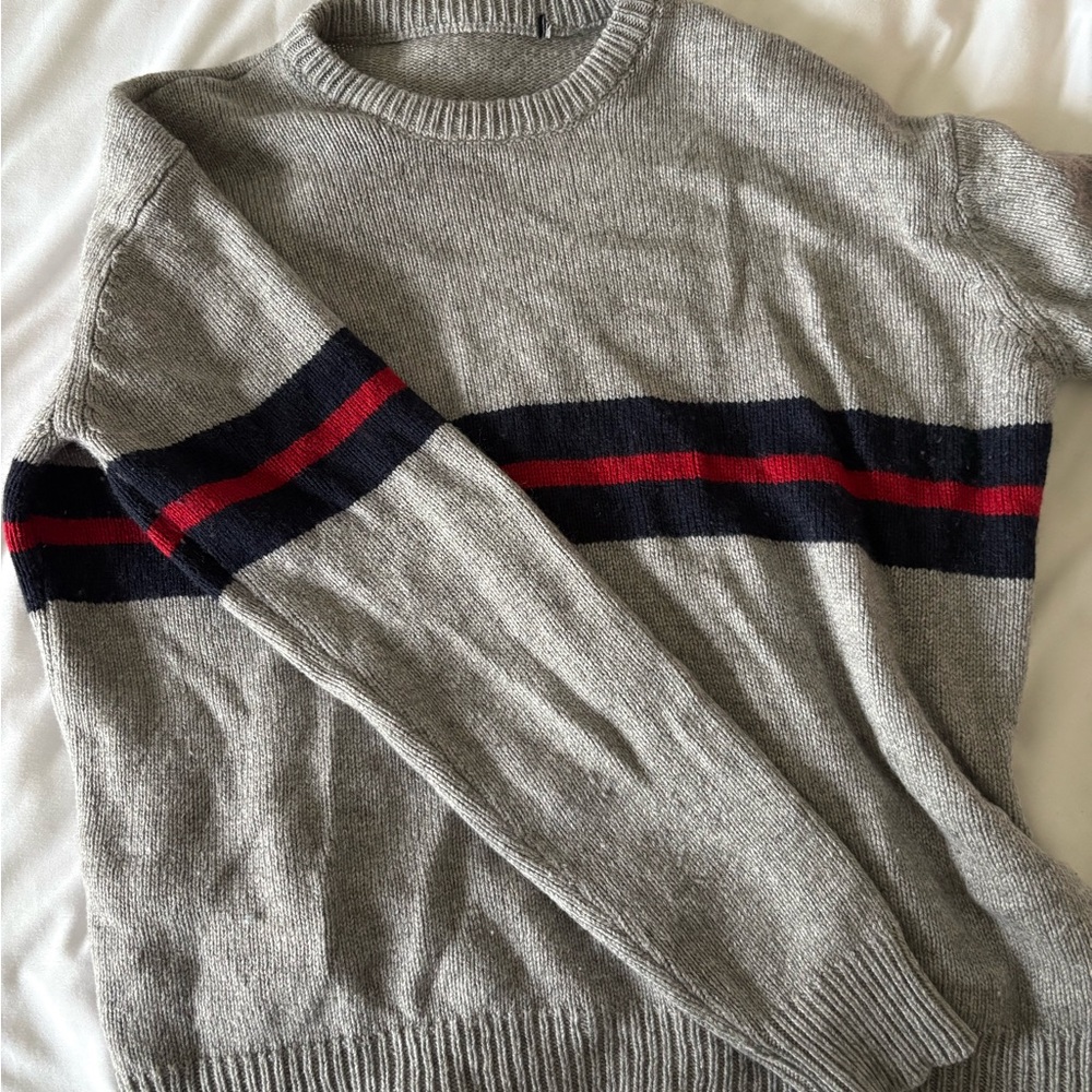 Brandy Melville Sweater
